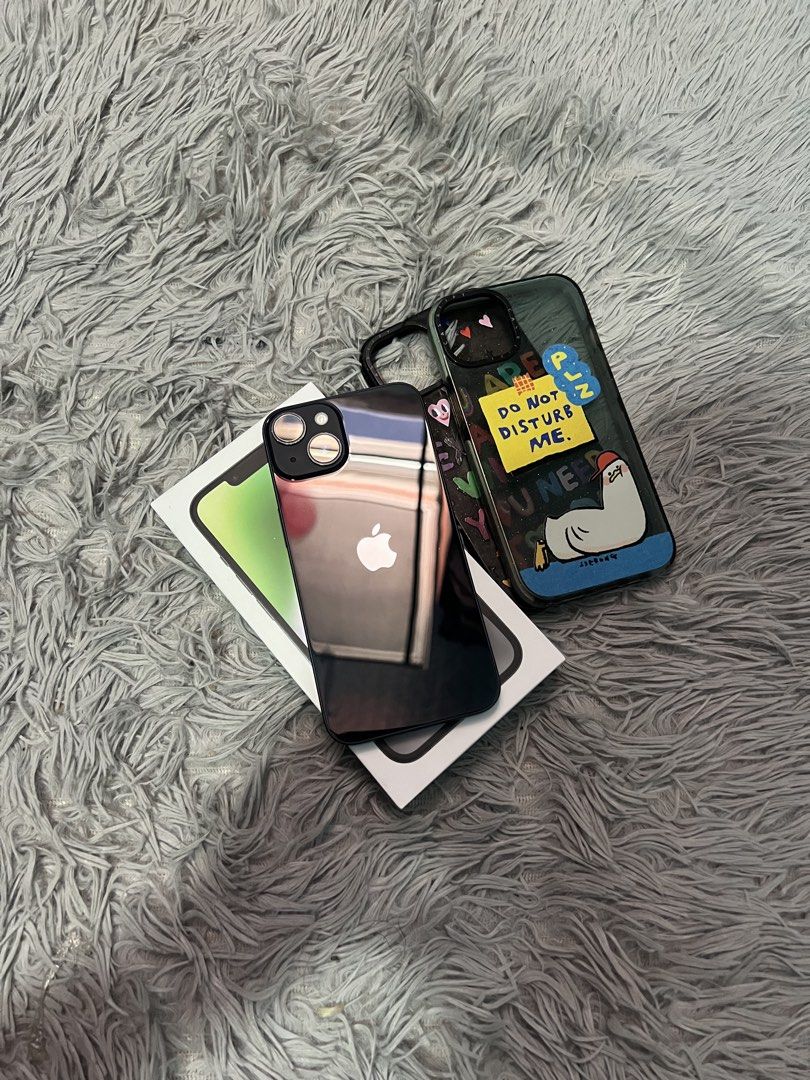 iPhone 14 128Gb Midnight (Category: iPhone 14 Series) located in Manila. Submitted by lester_jan786 (Listing ID 1459956931, Image 1). Description: iPhone 14 128gb ( Sale/Swap) • Factory Unlocked • Any sim / Unli Reset • 76% Battery health (Original) • 99% smooth • Working all features • No issues / No Repair History Inclusions 3 Case Unit Box Original Cord Open for swap with lower iOS + cash Meet up around Laguna, Cavite, Batangas.
