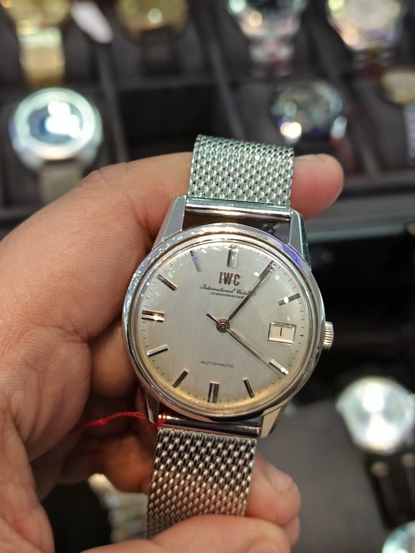 IWC Caltrava style with Date Automatic (Category: Men's Watches) located in Quezon City. Submitted by cyrus_0918.sept (Listing ID 1459970790, Image 3). Description: .