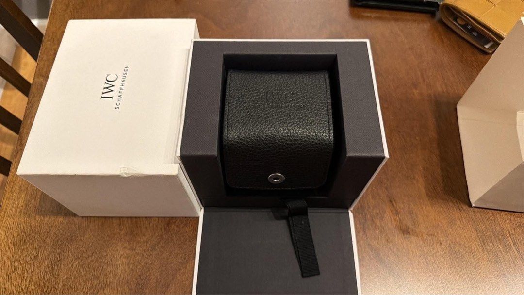 IWC Ingenieur Automatic 40 Blue IW328907 Full Set (Category: Luxury Watches) located in Taguig. Submitted by miguel.m09 (Listing ID 1460086254, Image 3). Description: FOR SALE: IWC Ingenieur Automatic 40 Blue Dial Ref. IW328907 • 40mm Stainless Steel Case • Blue Grid-Pattern Dial • IWC Calibre 32111 Automatic Movement • 120-Hour Power Reserve • Integrated Stainless Steel Bracelet • Sapphire Crystal • Date Display • 100m Water Resistance • Anti-Ma