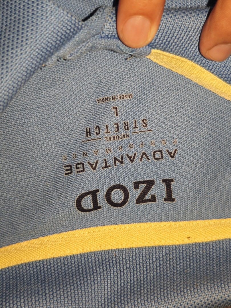 IZOD Advantage Performance Polo Shirt - Blue - Size L (Category: Tshirts & Polo Shirts ) located in Calauag. Submitted by cou1_h (Listing ID 1459979811, Image 3). Description: Almost new 22x29 Large on tag fit sa XL NO ISSUE.