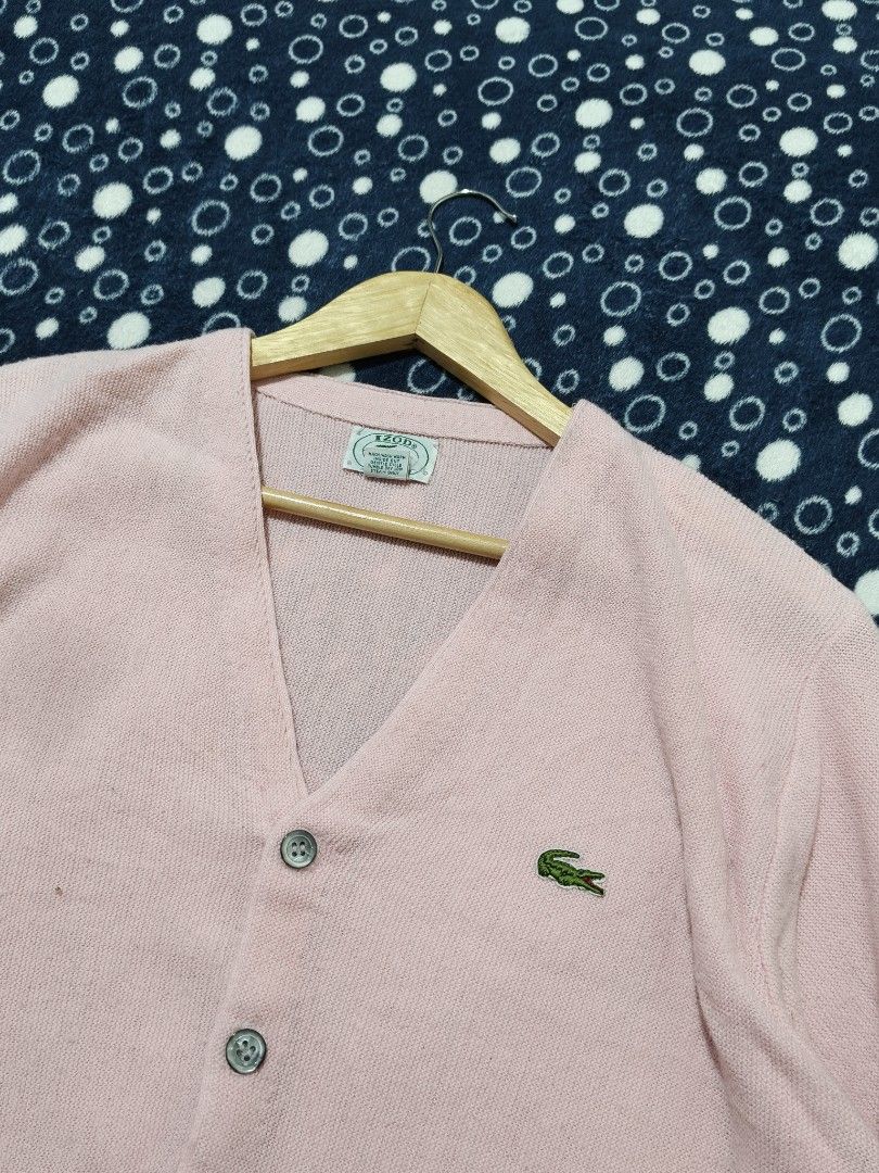 IZOD LACOSTE CARDIGAN SIZE SMALL (Category: Coats, Jackets and Outerwear) located in Manila. Submitted by gelove.thrift (Listing ID 1460074729, Image 1). Description: .