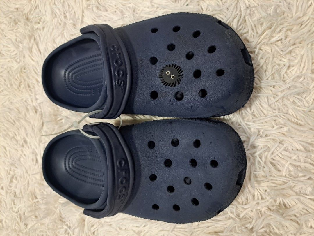 J6@24CM, ORIGINAL PRELOVED CROCS (Category: Slippers and slides) located in Quezon City. Submitted by kimlynandaya (Listing ID 1459951575, Image 3). Description: .