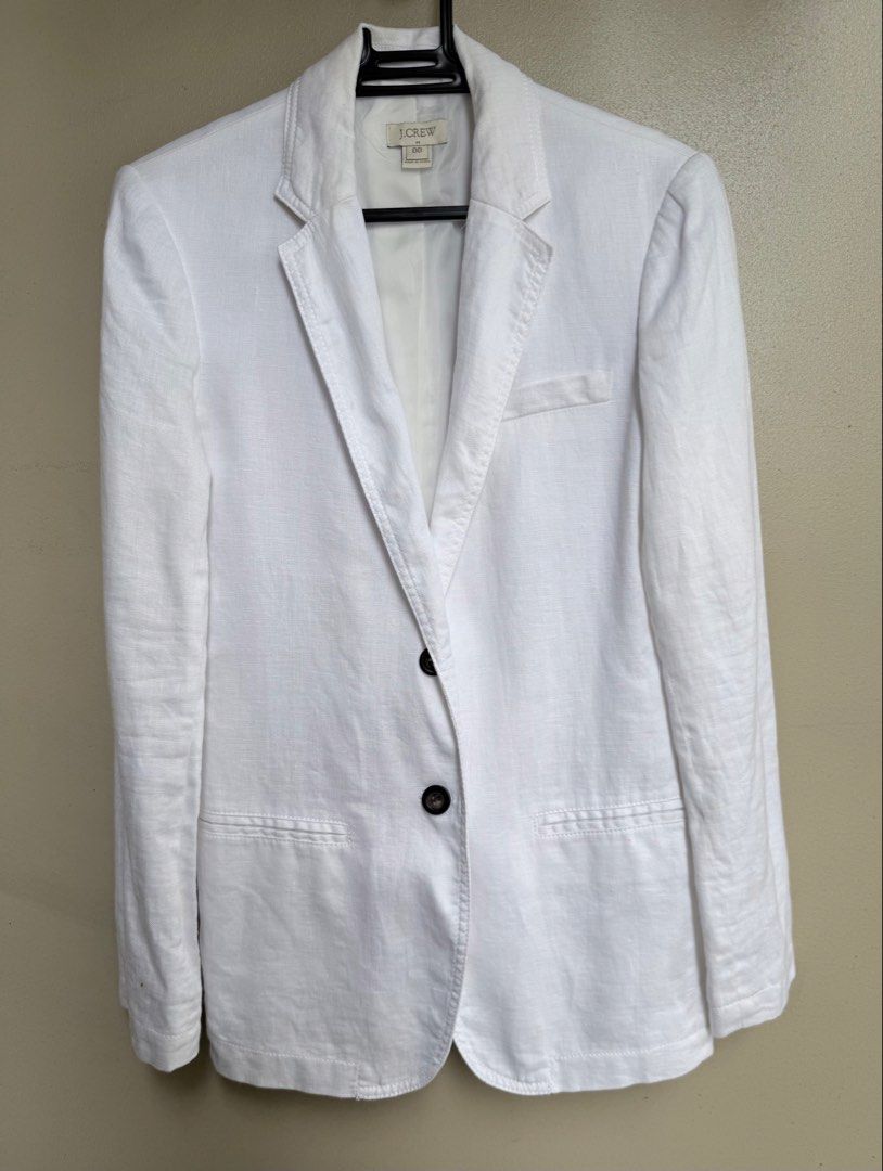 J. Crew White Linen Blazer (Category: Coats, Jackets and Outerwear) located in Pasig City. Submitted by lonelydove (Listing ID 1460034687, Image 1). Description: - Classic white linen blazer from J. Crew - Two-button closure - Two front pockets and one chest pocket - Fully lined interior - Versatile for dressing up or down - Ideal for warmer weather Actual measurements on item laying flat: Burst: 17.5 inch Shoulder: 14.5 inch Waist: 15.5 inch Len