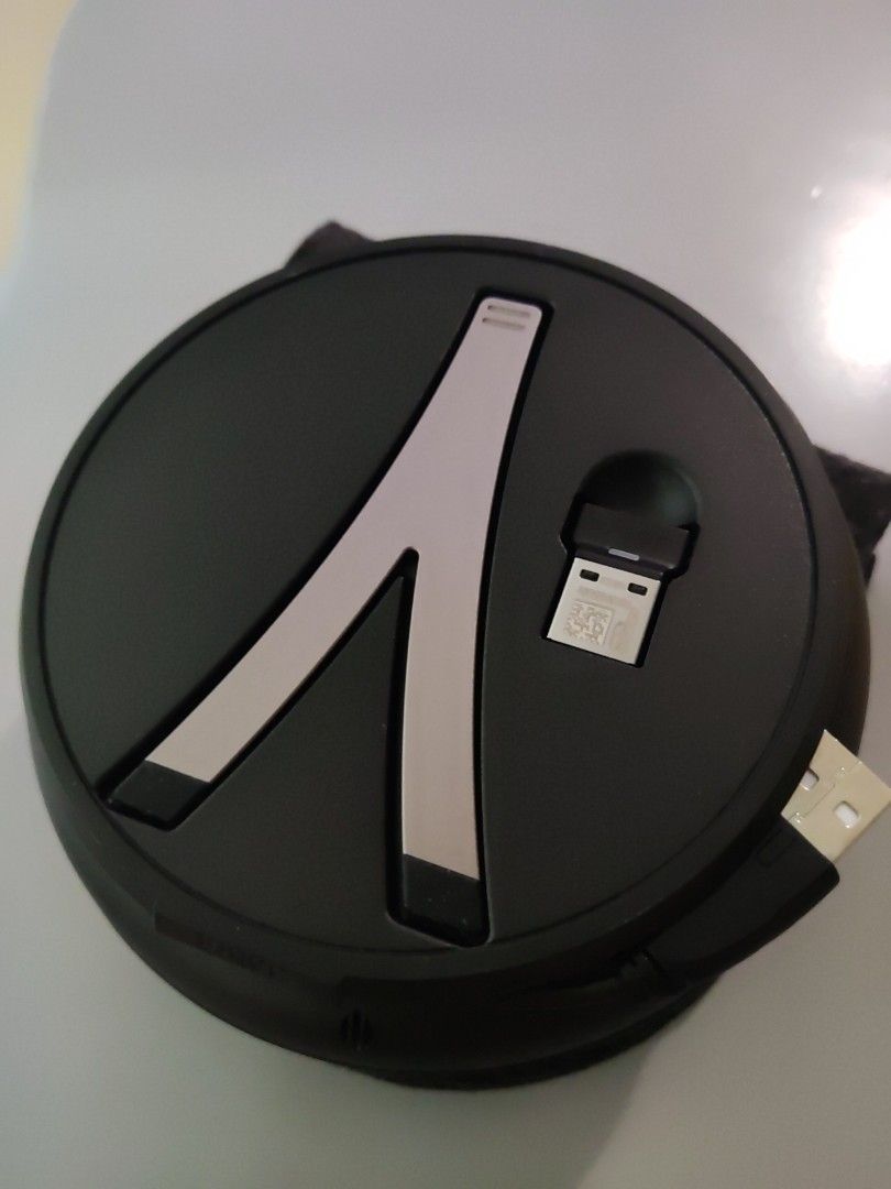Protable Computer Jabra Speak 710 Portable Speaker with Pouch, Audio, Soundbars, Speakers ...