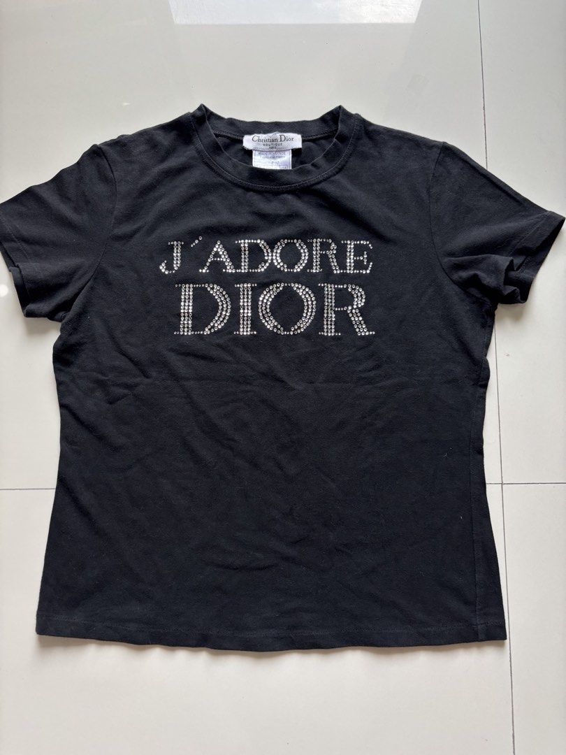 J’Adore Dior Baby tee (Category: Others Tops) located in Manila. Submitted by maxxxxxxxxxxxx (Listing ID 1459927955, Image 1). Description: Cute vintage dior Soft stretch baby tee See pics for details.