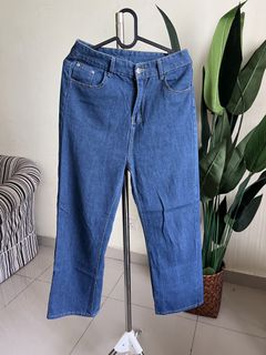 (Category: ) located in . Submitted by preloved_fromhome (Listing ID 1460057941, Image 1). Description: .