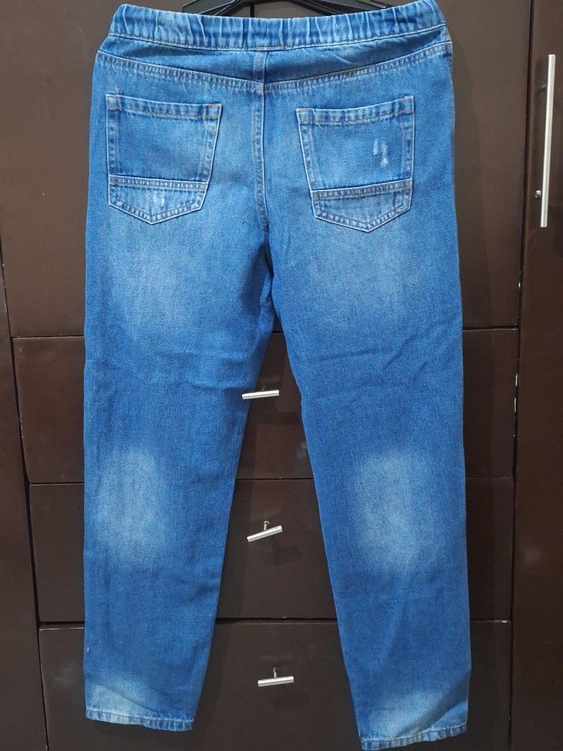 Jeans Terranova (Category: Babies & Kids Fashion) located in Manila. Submitted by palm07 (Listing ID 1460032944, Image 2). Description: W 28 L 37.