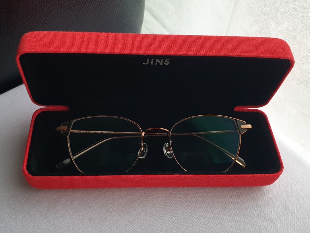 JINS Tokyo Lightweight Eyeglass Frame (Category: Sunglasses & Eyewear) located in Quezon City. Submitted by WasalakTwo (Listing ID 1459922364, Image 3). Description: Bought in Japan Good as new Lens are graded, but replaceable Open for delivery nationwide Front Width 14cm Front Height 4.1cm.