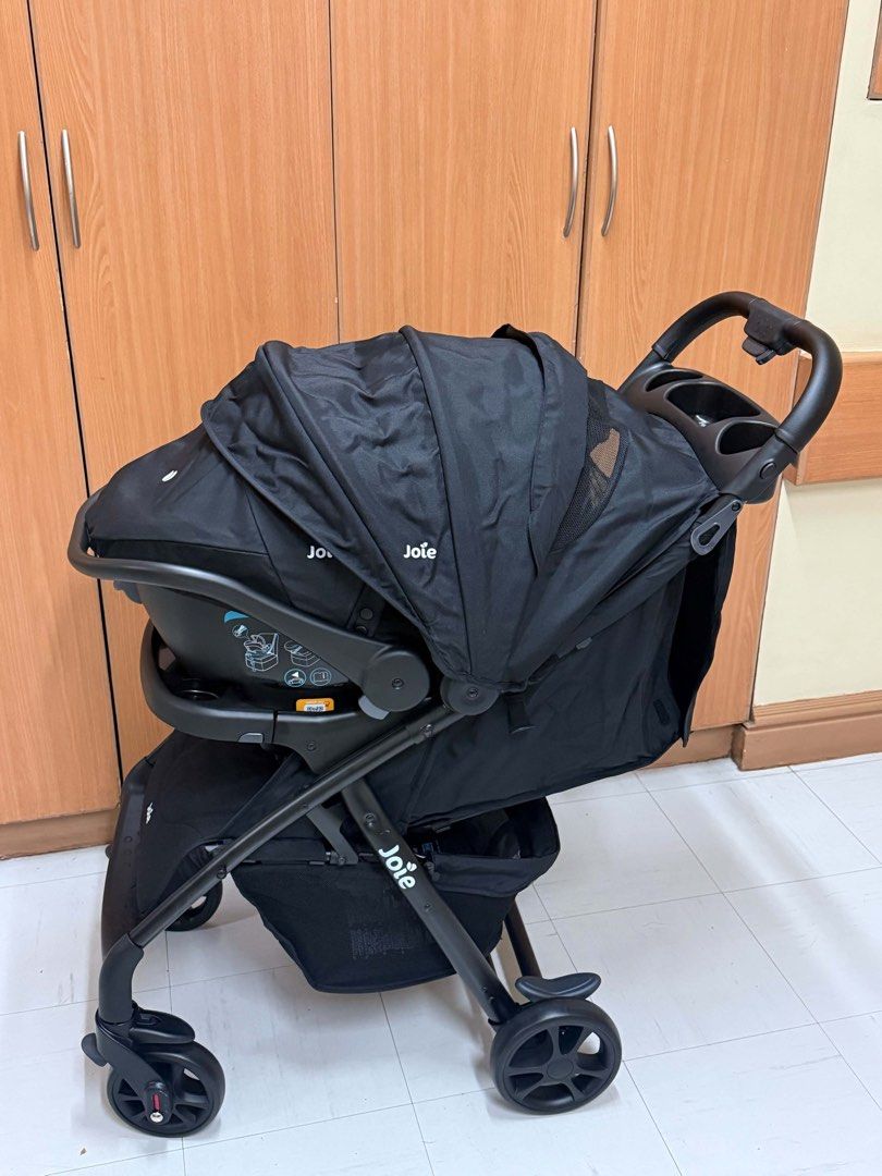 Joie stroller and car seat (Category: Strollers) located in Pasig City. Submitted by ronnamaelax (Listing ID 1460050959, Image 1). Description: Joie Muze LX Travel System + Joie Juva Infant Car Seat Perfect for newborns up to toddler stage — practical for everyday errands, walks, and family trips! Includes: ✔️ Joie Muze LX Stroller ✔️ Joie Juva Infant Car Seat (Group 0+ infant car seat & suitable rearward facing from birth to 13kg) ✔️ Lightweight