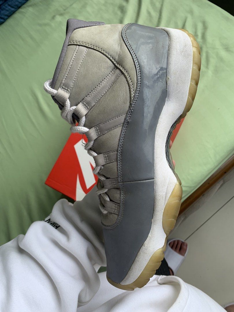 jordan 11 high cool grey (Category: Shoe inserts & accessories) located in Manila. Submitted by tan.alejandro.aragon.p (Listing ID 1460077838, Image 3). Description: jordan 11 High cool grey 2022 size 13 no box legit pair yellowing and dirt issues 1500 only.