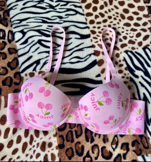 (Category: ) located in . Submitted by marys_collection (Listing ID 1459981395, Image 1). Description: .