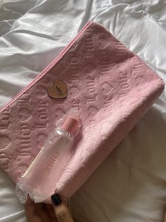 (Category: ) located in . Submitted by closetbymint (Listing ID 1459923486, Image 1). Description: .