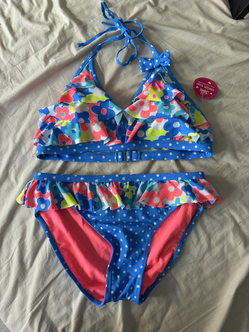 Justice Bikini Set (Category: Babies & Kids Fashion) located in Mandaluyong City. Submitted by shopthegavins (Listing ID 1459954129, Image 1). Description: .