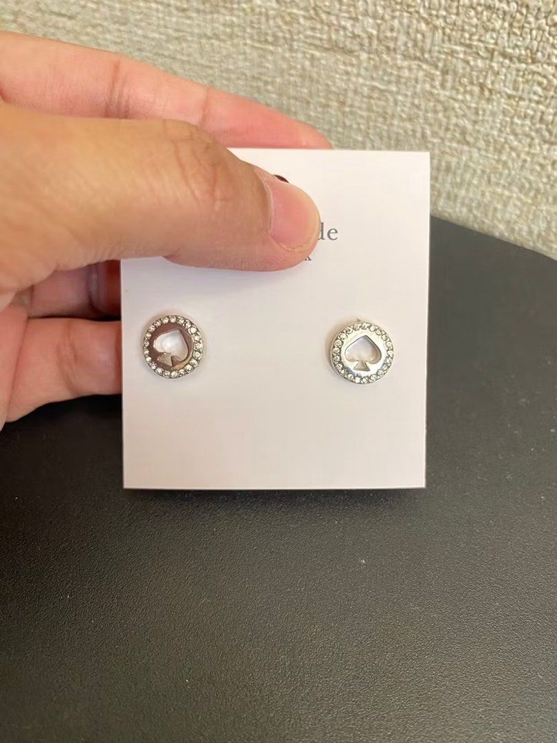 Kate Spade Earrings (Category: Earrings) located in Puerto Princesa. Submitted by kanejela (Listing ID 1460019466, Image 2). Description: Brand new without inclusions like dust bag, box or paper bag.