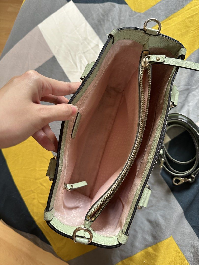 Kate Spade Wellesley (Mint) (Category: Luxury Bags & Wallets) located in Makati City. Submitted by tempting_closet (Listing ID 1459959551, Image 3). Description: Looking for new owner. .