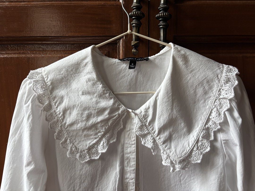 Kendall & Kylie Peter Pan Collar Blouse (Category: Blouses) located in Baguio. Submitted by thr1ft_junki3 (Listing ID 1460085850, Image 2). Description: Small on tag 100% cotton Excellent condition Flaws: removable stains .