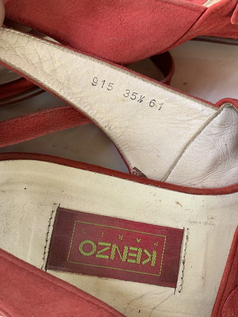 Kenzo Paris Sandal (Category: Sneakers & Footwear) located in Kabacan. Submitted by mansourrrrrr (Listing ID 1460043878, Image 3). Description: Kenzo Paris Size: 35 1/2.
