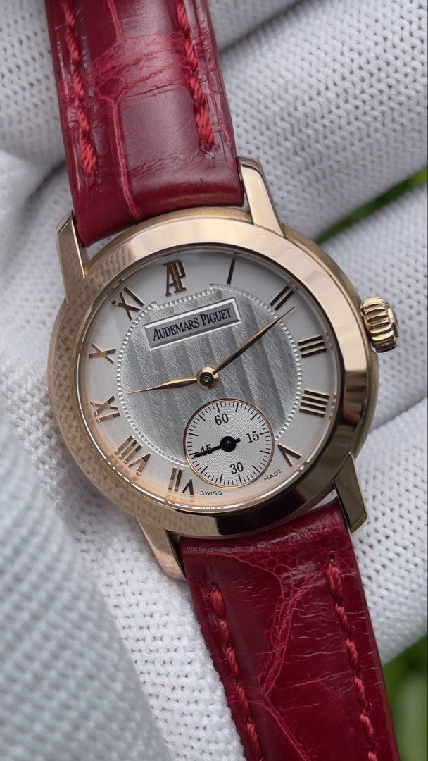 Ladies AP Audemars Piguet Jules Audemars (Category: Luxury Watches) located in Imus. Submitted by WellWatchesss (Listing ID 1460012470, Image 2). Description: Ladies Audemars Piguet Jules Audemars Ref: 77208OR.OO.A067CR.01 18k Rose Gold Case and Buckle Manual Winding Mechanical Movement 27mm Full Set With Original Purchase Receipt Year 2004.