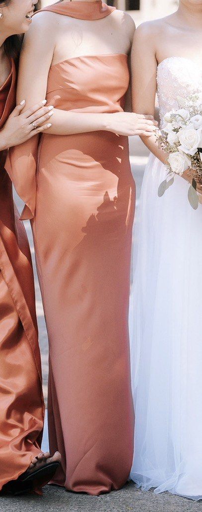 Laure by Roma Custom-made Dress (Category: Dresses) located in Manila. Submitted by aera_song (Listing ID 1459968039, Image 2). Description: - custom-made by laure by roma (check instagram) - It was personally purchased and fully paid for by me, not gifted - size small .