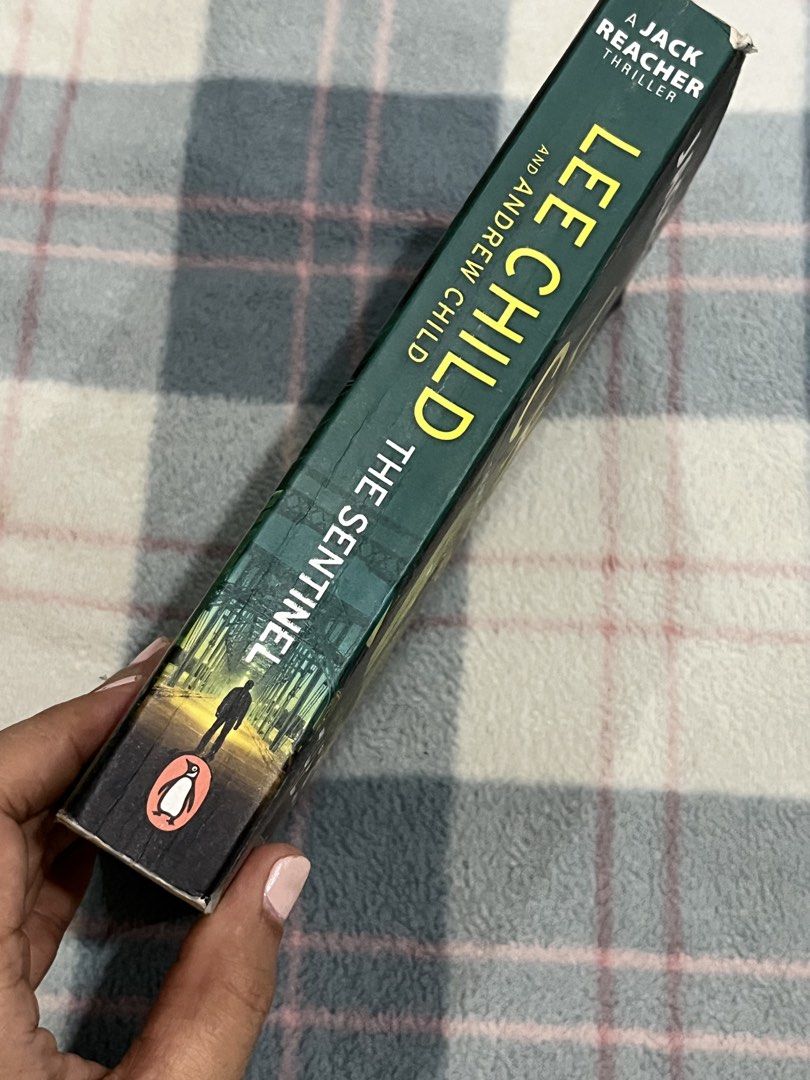 Lee Child The Sentinel (Book 26) (Category: Storybooks) located in Daraga. Submitted by iamhayleygrace (Listing ID 1460060557, Image 2). Description: rfs: decluttering The Sentinel (Jack Reacher Book #26) Genre: Thriller see pic for condition location: albay🌋 mop: gcash mod: j&t.