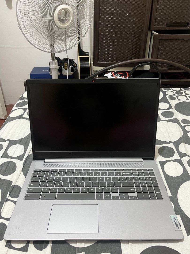Lenovo Chromebook Laptop Silver (Category: Laptops & Notebooks) located in Lucena. Submitted by heindrixunlaya635 (Listing ID 1460051639, Image 2). Description: - Silver Lenovo Chromebook ideapad 3 - Full keyboard with number pad - Good-sized screen for everyday use - Minor scratches on lid (visible in photos) - Fully functional and works well - Perfect for schoolwork and general browsing -note there is scratches shown in the picture and hinge cl