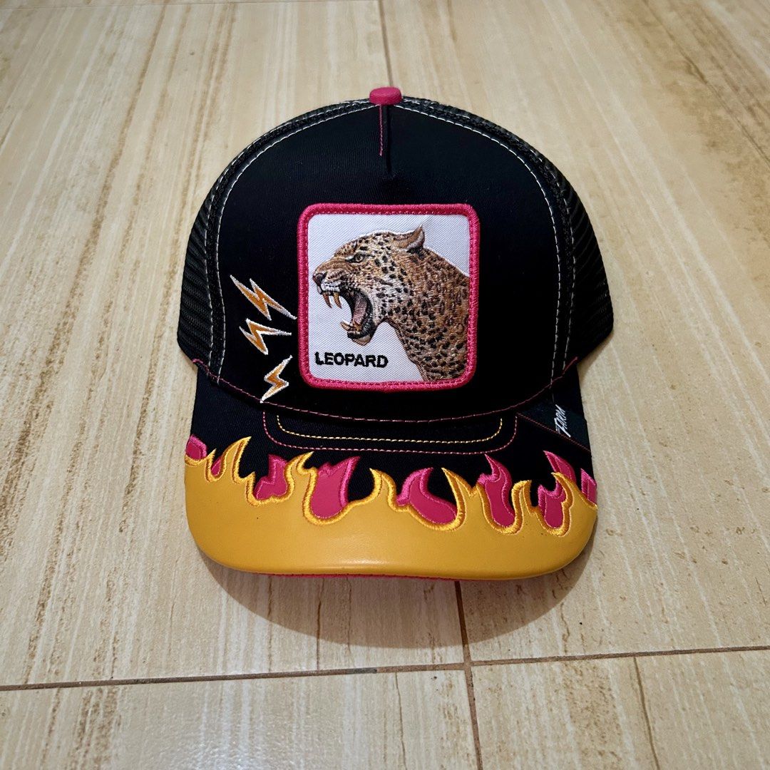 Leopard The Farm Trucker Cap (Category: Caps & Hats) located in Manila. Submitted by thrifto1 (Listing ID 1460060817, Image 1). Description: Plaridel Bulacan loc Detailed pictures posted 550 only As new condition Adult size | Adjustable.