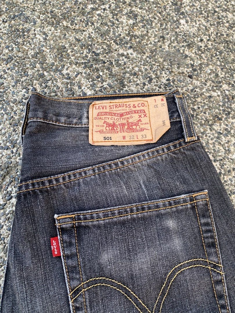 Levi’s 501 Button Fly (Category: Jeans) located in Santo Tomas. Submitted by jomeldaniel999 (Listing ID 1460047773, Image 2). Description: Levi’s 501 washed denim📌 Very good condition Size: 32x32 on tag Actual dimes* Waist:30-31 Length:43 Open Leg: 11.5 Hem: 8.5 Issues: need wash/sign of usage,himolmol, scratches Price: 1799.
