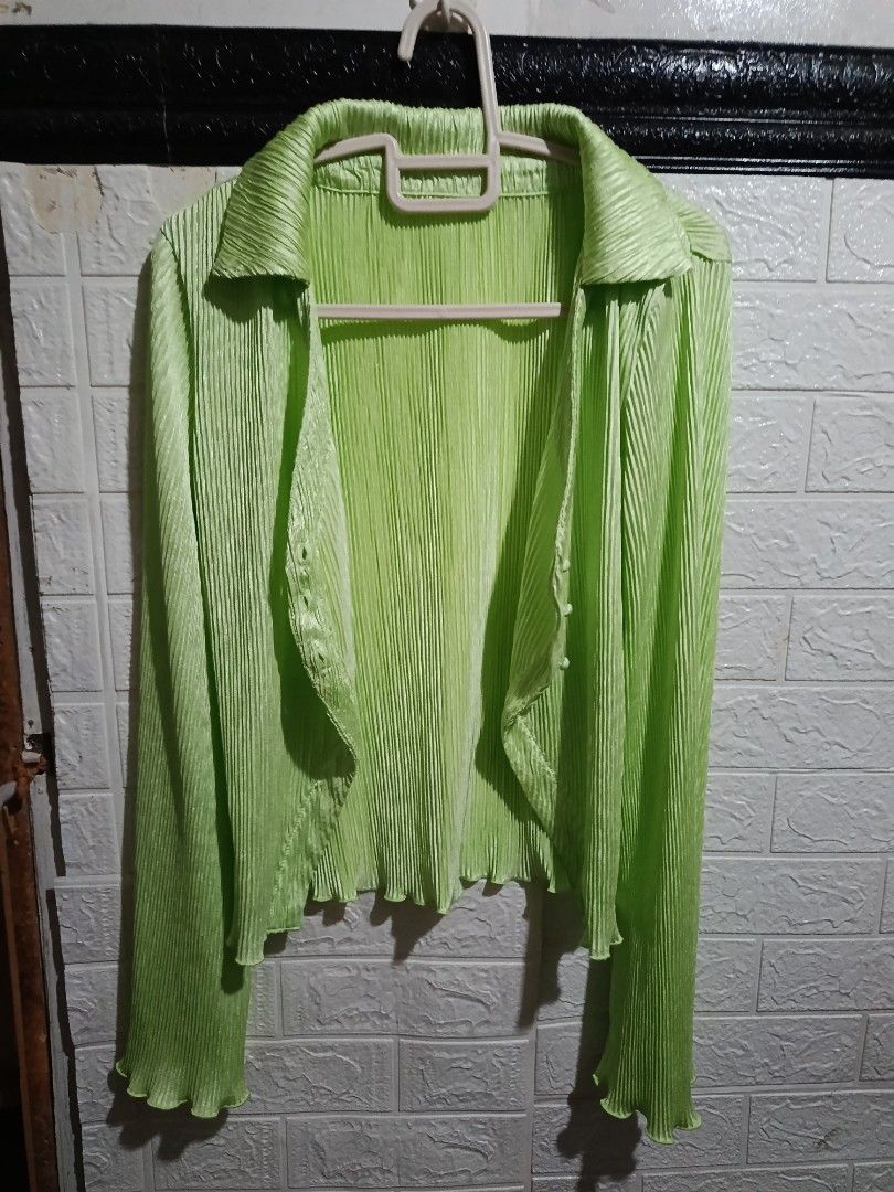 Lime Green Pleated Top Size M-L (Category: Blouses) located in Pasay City. Submitted by jein08 (Listing ID 1460048069, Image 2). Description: Lime Green Pleated button down Top Size M-L with flared bottom sleeves , see last pic for outfit inspo #cardigan #blouse #longsleeves #green.
