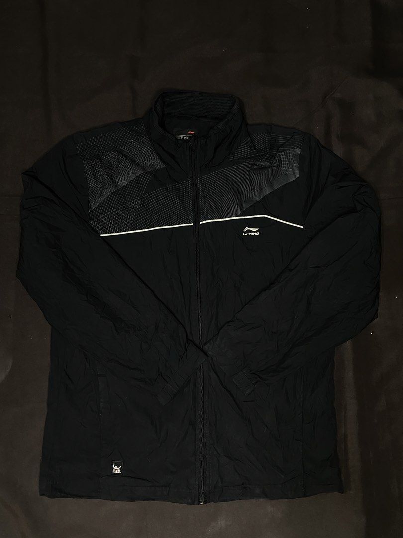 Li-Ning Waterproof Jacket (Category: Coats, Jackets and Outerwear) located in Bay. Submitted by paoloconic70568 (Listing ID 1459948516, Image 1). Description: Li-Ning Waterproof Jacket Color Rate: 10/10 Color may vary due to lighting XXL on tag W-22 L-30 Issue: None.