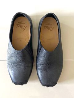 (Kategori: ) berada di . Dikirim oleh secondhandkeeper (ID iklan 1459944572, Gambar 1). Deskripsi: .
