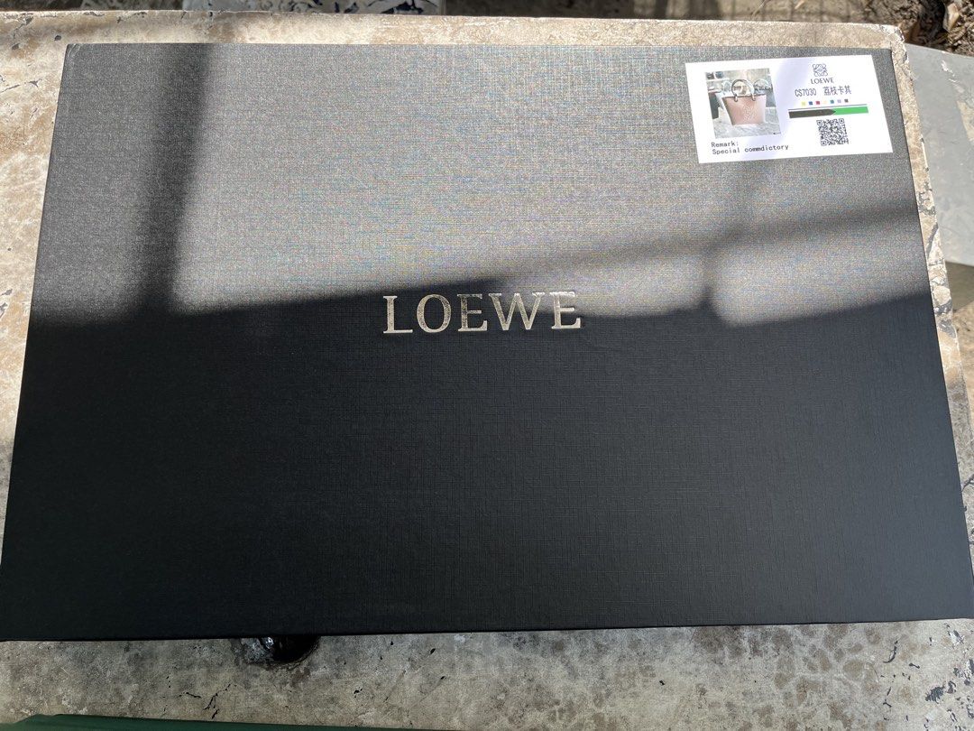 LOEWE Anagram Tote Bag Beige Leather (Category: Luxury Bags & Wallets) located in Midsayap. Submitted by brandedloves1031 (Listing ID 1460012659, Image 1). Description: - Authentic LOEWE tote bag - Color: Beige - Material: Leather - Iconic Anagram logo embossed - Braided handle detail - Includes original box - Ideal for everyday use.