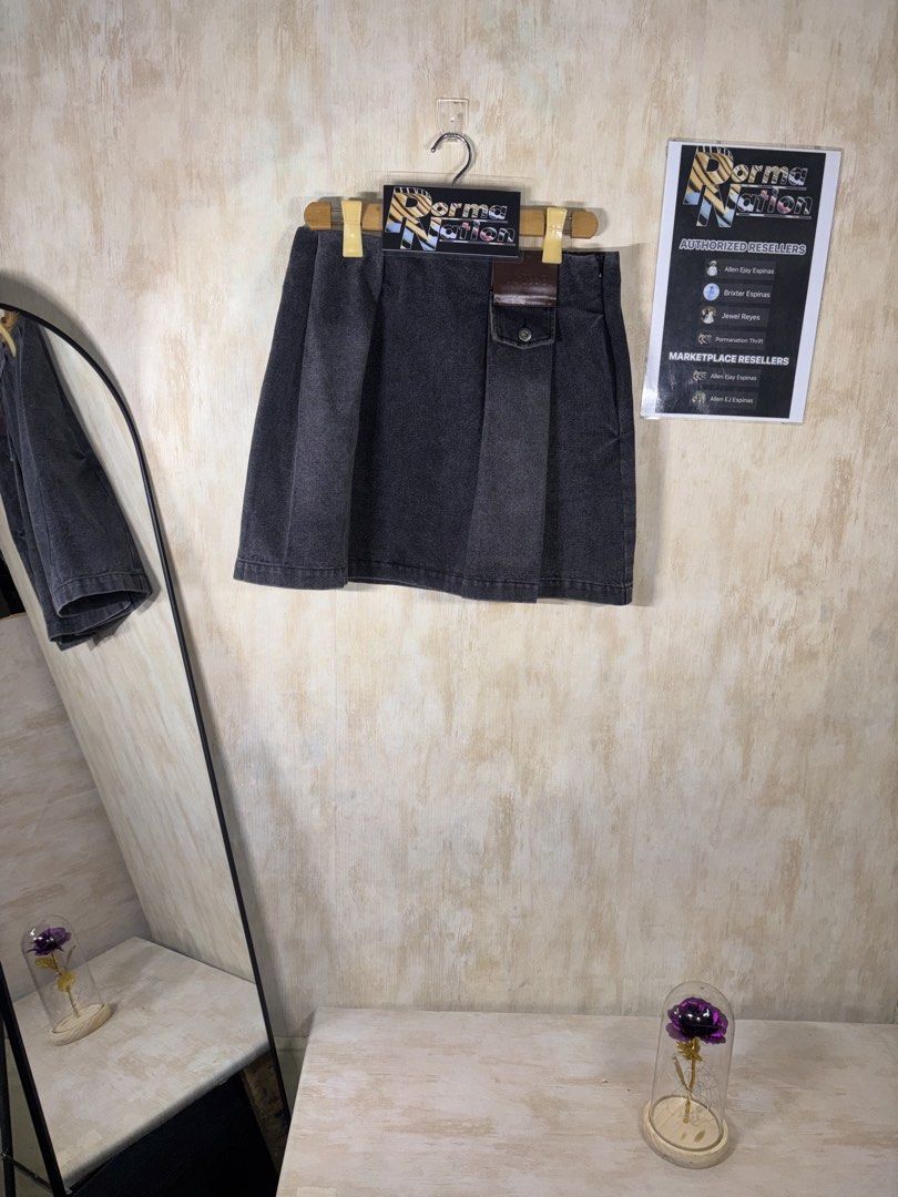 LOEWE PLEATED BLACK WASHED DENIM MINISKIRT (Category: Skirts) located in Cabuyao City. Submitted by pormanation-thrift-store (Listing ID 1459987178, Image 1). Description: LOEWE PLEATED BLACK WASHED DENIM MINISKIRT Condition: LIKE NEW Color rate: 10/10 (PWEDE SA MASELAN) Size: XL Dimes: 30”Wx17.5”L Issue: NONE‼️ Price: 1500.