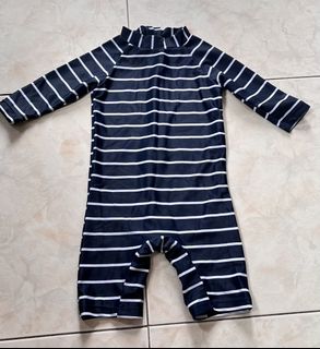 (Category: ) located in . Submitted by charlottes_boutique (Listing ID 1459965138, Image 1). Description: .