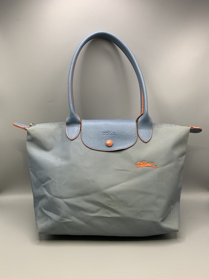 Longchamp Foldable Totebag (Category: Tote Bags) located in Bulacan. Submitted by ridersthrift_ph (Listing ID 1460101459, Image 1). Description: In Great Condition Authentic Gcash Payment Bulacan 📍.
