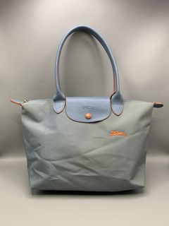 (Category: ) located in . Submitted by ridersthrift_ph (Listing ID 1460101459, Image 1). Description: .