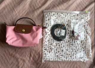 (Category: ) located in . Submitted by shopelainevillapando (Listing ID 1459975048, Image 1). Description: .