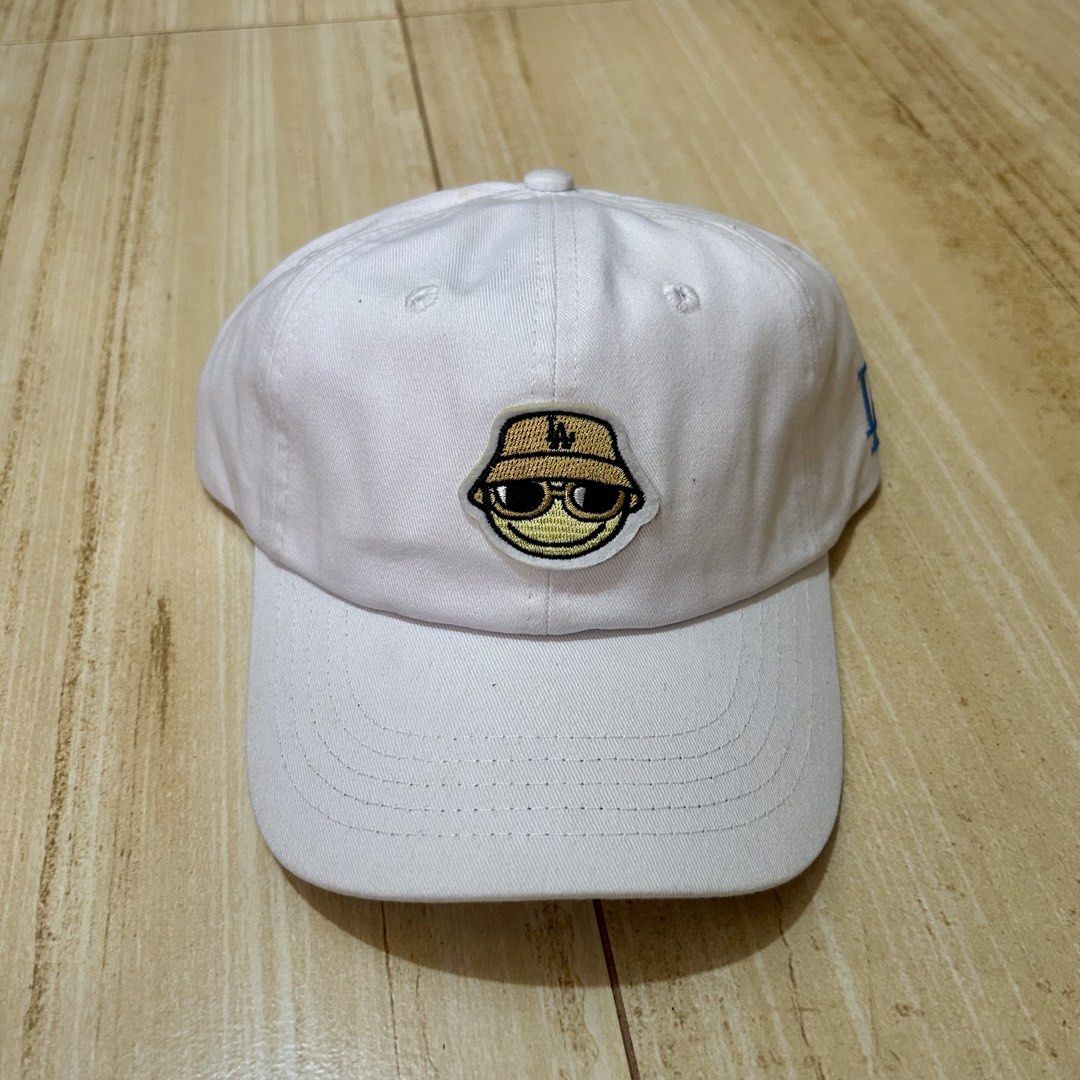 Los Angeles Dodgers Baseball Cap (Category: Caps & Hats) located in Manila. Submitted by thrifto1 (Listing ID 1460052750, Image 1). Description: Plaridel Bulacan loc Detailed pictures posted 450 only As new condition Adult size | Adjustable.