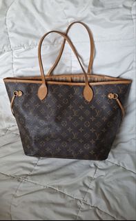 (Category: ) located in . Submitted by luxbag88 (Listing ID 1459952947, Image 1). Description: .