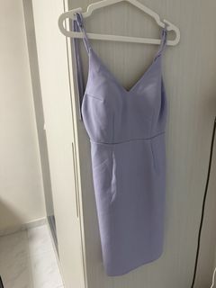 (Category: ) located in . Submitted by glimcloset (Listing ID 1460063537, Image 1). Description: .