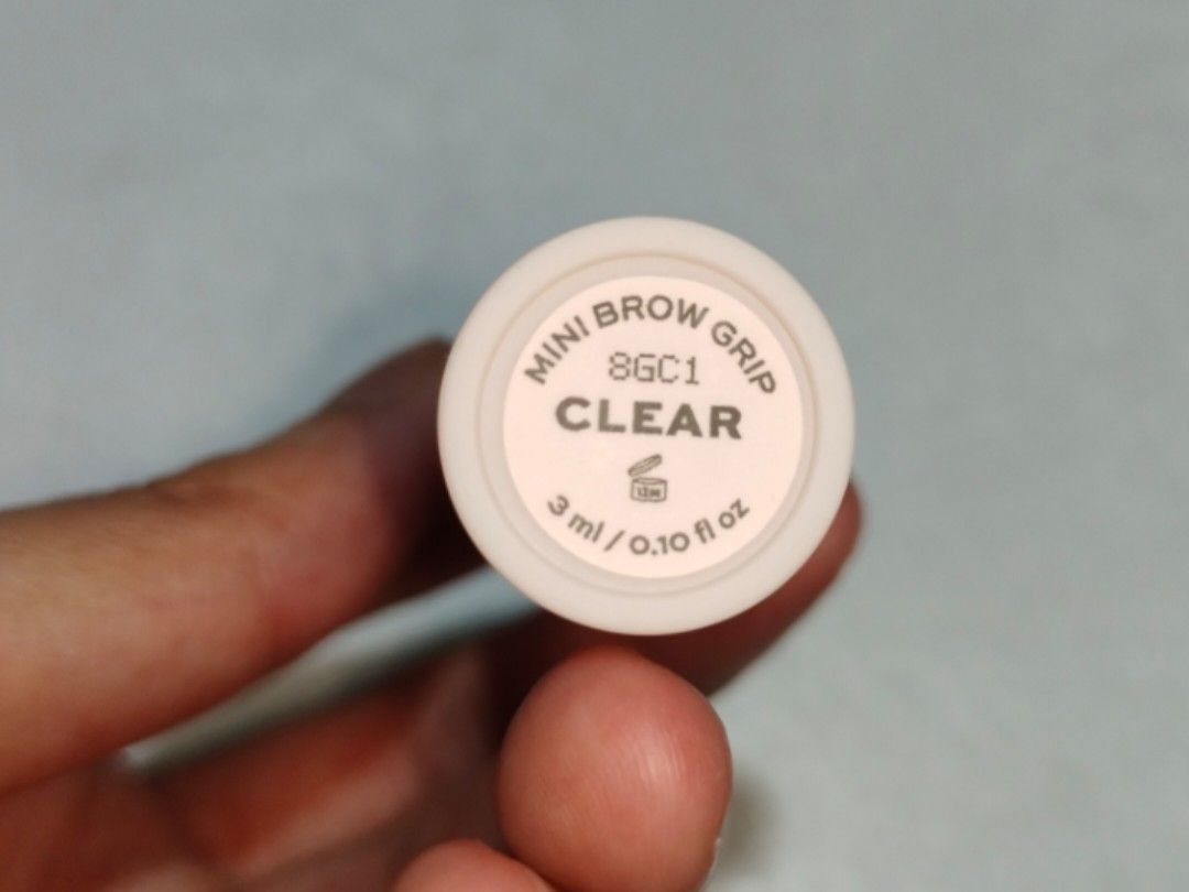Lucky Beauty Mini Brow Grip (Clear) (Category: Makeup) located in Manila. Submitted by alyssaaa24 (Listing ID 1460072840, Image 2). Description: The Lucky Beauty Mini Brow Grip in Clear is a travel-size, water-resistant clear brow gel designed to give a laminated brow look . Used a few times only. Rfs: di ako marunong ng technique paano sya gamitin ng maayos kaya di ko na gustong gamitin. Last price posted. Loc: North Caloocan.