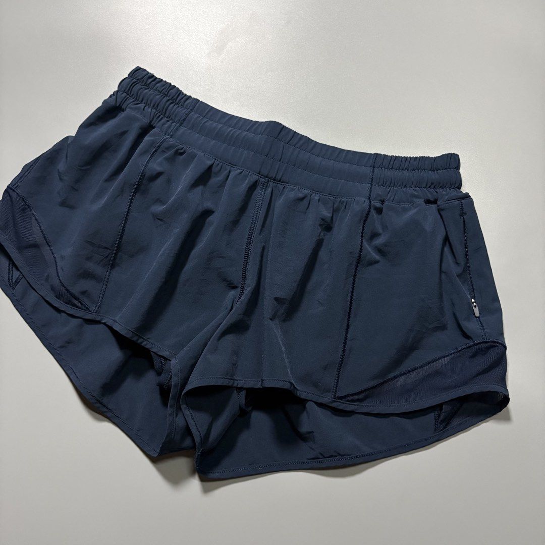 Lululemon Hotty Hot Low Rise Lined Shorts (Category: Activewear) located in Tayabas. Submitted by tayabaskartell (Listing ID 1460103954, Image 2). Description: .