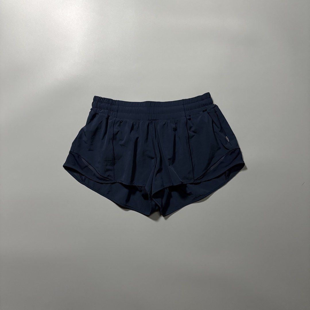 Lululemon Hotty Hot Low Rise Lined Shorts (Category: Activewear) located in Tayabas. Submitted by tayabaskartell (Listing ID 1460103954, Image 1). Description: .
