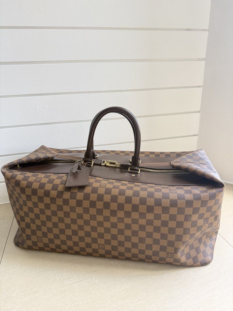 LV damier 50 luggage bag (Category: Luxury Bags & Wallets) located in Mandaluyong City. Submitted by luxevault (Listing ID 1459921467, Image 1). Description: .