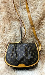 (Category: ) located in . Submitted by miz_thrift (Listing ID 1459928295, Image 1). Description: .