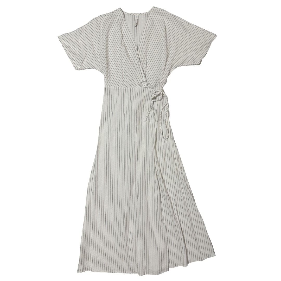 Mango Striped Wrap Maxi Dress (Category: Dresses) located in Dasmarinas. Submitted by kiyanah (Listing ID 1460001597, Image 1). Description: - white and black striped wrap maxi dress - sizing runs a bit large - worn 2 times only RFS: not my style anymore; decluttering Measurement: Length - 50.5 inches Waist - adjustable; measurement may vary.