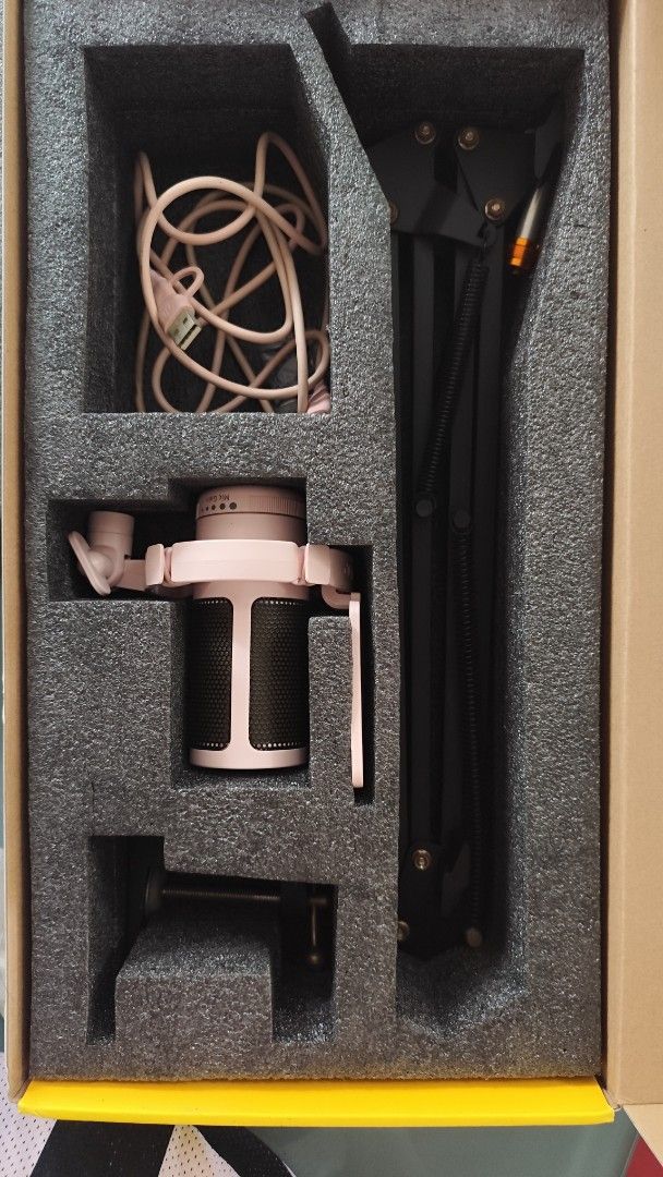 Maono DM20 RGB USB Microphone for PC (Category: Microphones) located in Cainta. Submitted by peachdeclutters (Listing ID 1460004663, Image 1). Description: Brand: Maono Unit: DM20 RGB USB Microphone Inclusions: PINK USB microphone, BLACK boom arm, original foam packaging and box Missing: original plastic parts packaging,manual RFS: no longer being used Original price: 2196 Price now: 2590 Issues: Some parts have rust. Please check pictures for im