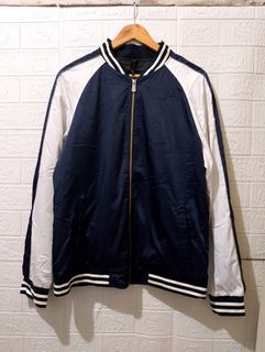 (Category: ) located in . Submitted by soloflightthrift (Listing ID 1460009012, Image 1). Description: .