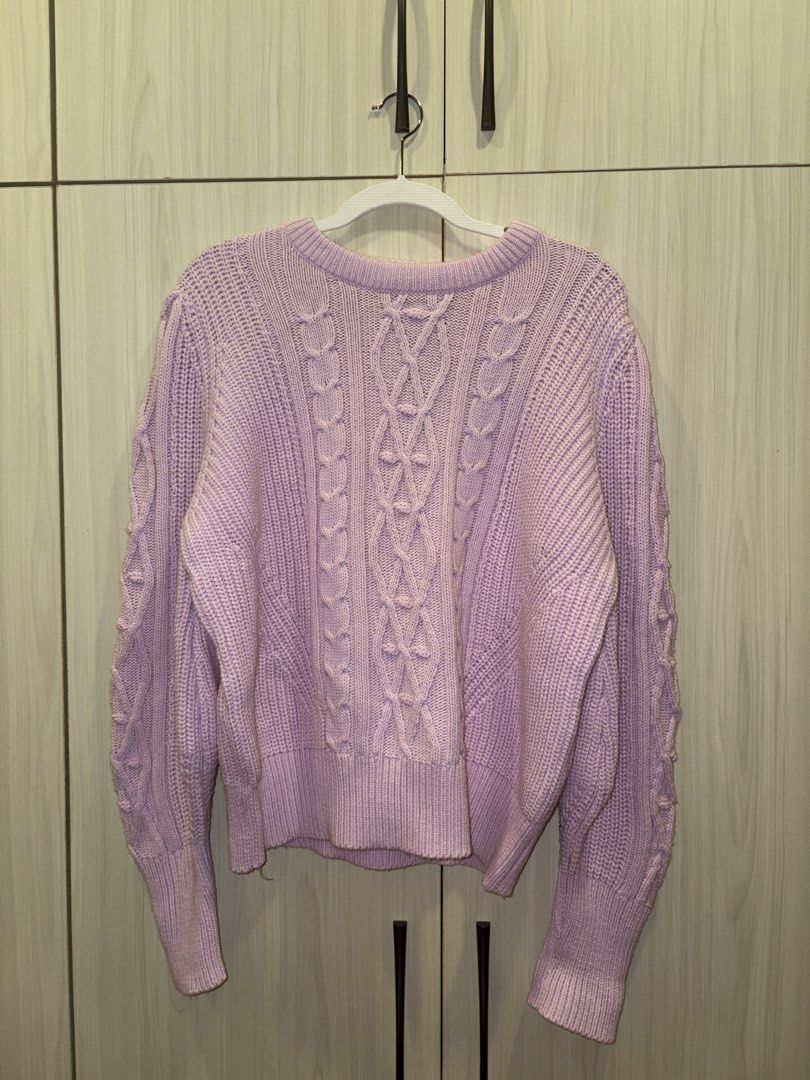 Marks & Spencer Knitted Sweater (Category: Coats, Jackets and Outerwear) located in Antipolo. Submitted by maiplus (Listing ID 1460075420, Image 1). Description: M&S Knitted Sweater (UK 18/EU 46) Thick Material SRP: ₱2450 , now selling for ₱1500 only 📍Antipolo City.