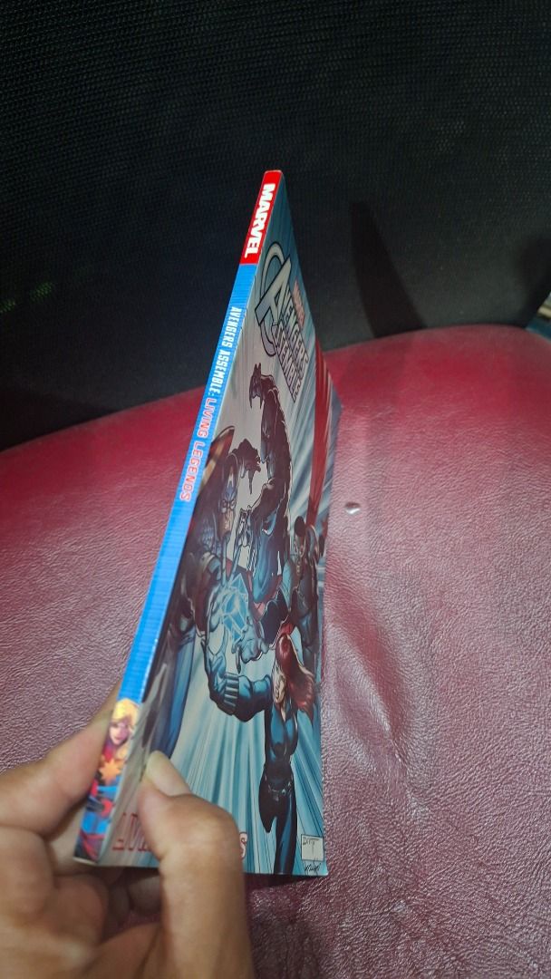 Marvel Avengers Assemble Living Legends Comic Book (Category: Comics & Manga) located in Pasig City. Submitted by loisegems (Listing ID 1460056942, Image 2). Description: - Avengers Assemble comic book - Issue Title: Living Legends - Features: Captain America, Black Panther, Falcon, Black Widow - Ideal for any Marvel fan's collection.