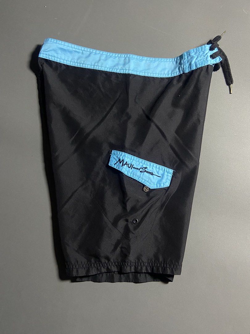 Maui and Sons board short (Category: Activewear) located in Cabuyao City. Submitted by chukz_x (Listing ID 1459962756, Image 1). Description: Maui and Sons board short Size : 32 Dimes : 32W 19L Condition : Excellent Issue : None Price : 350 📍READY TO WEAR 📍Cabuyao Laguna.